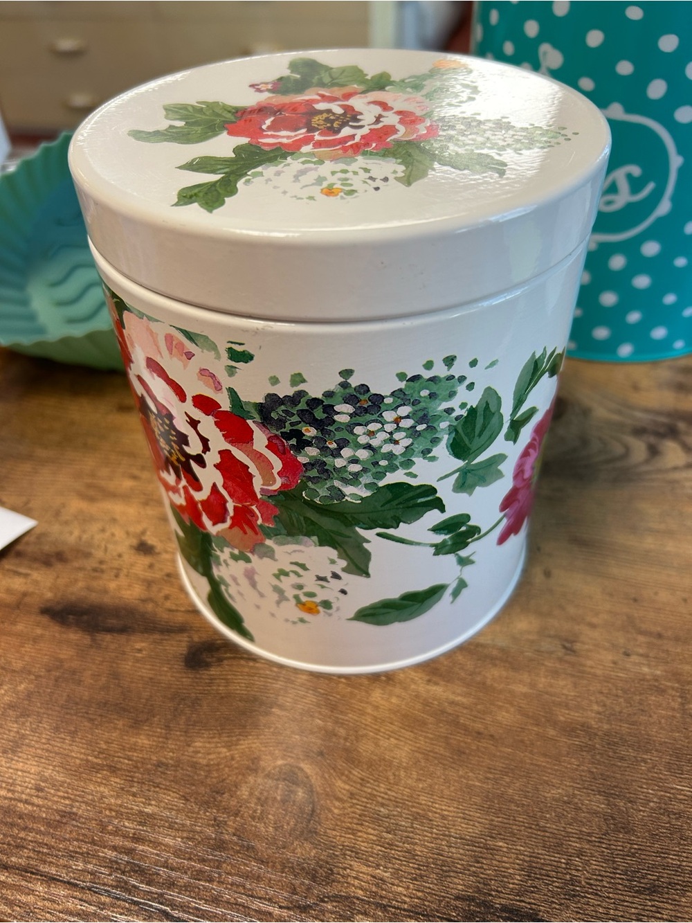 The Pioneer Woman Country Garden Enamel-on-Steel / Metal Canister Storage Tin.